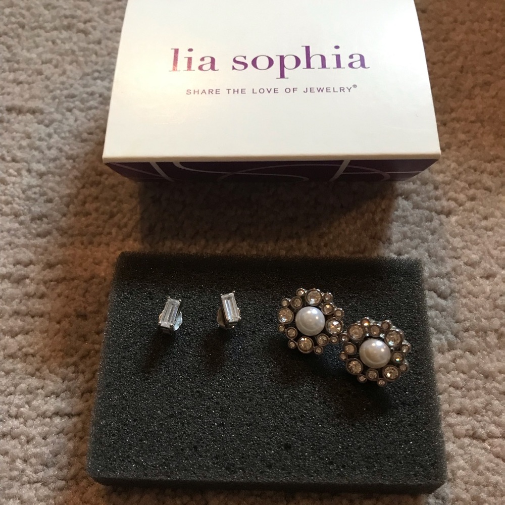 Lia Sophia cut crystal earrings